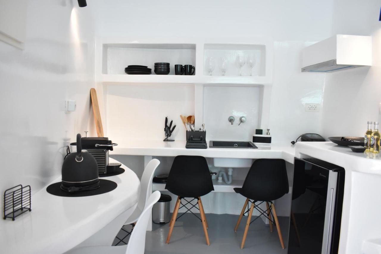 Oinos Luxury Suites Foinikiá Exteriér fotografie