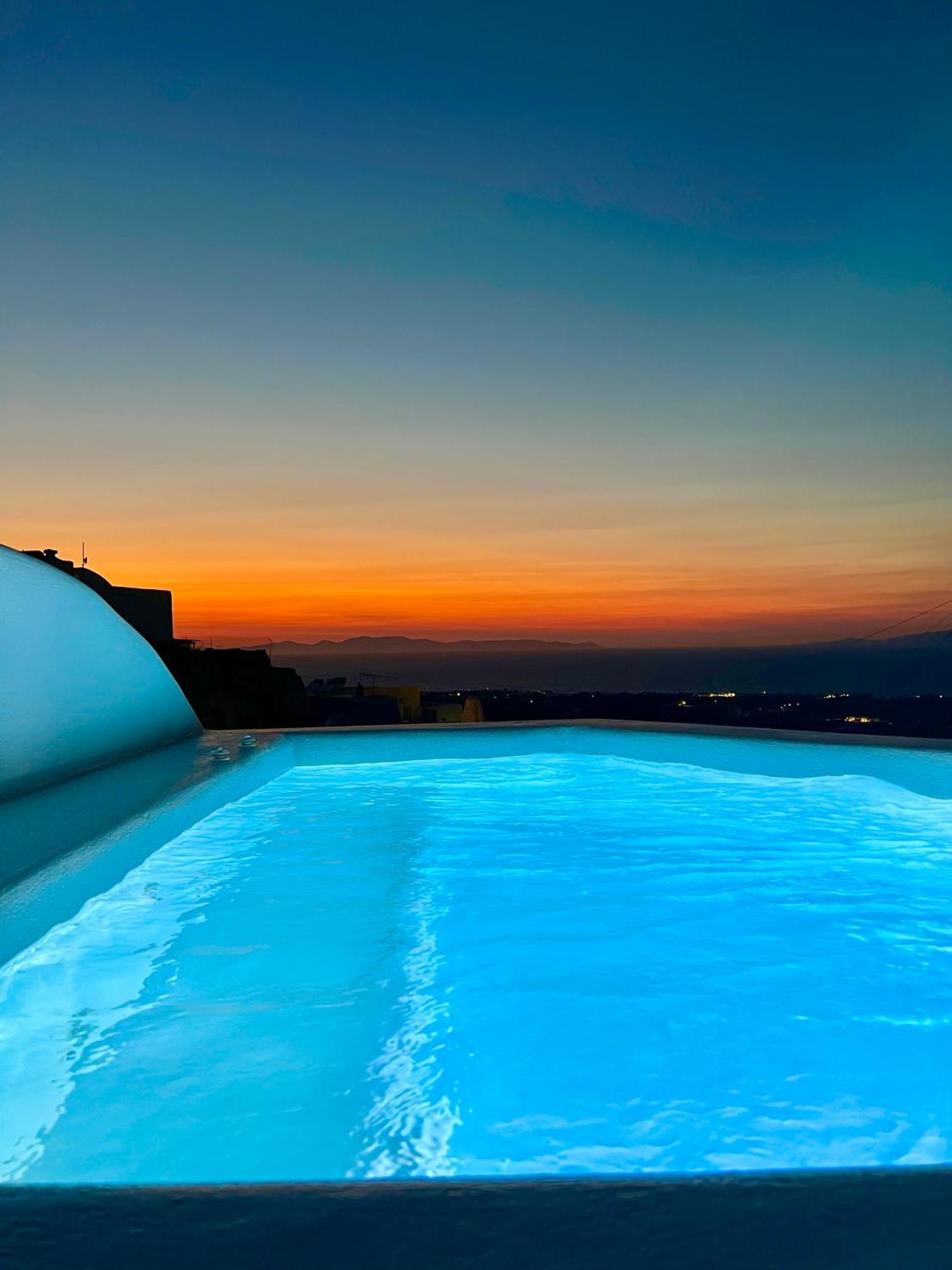 Oinos Luxury Suites Foinikiá Exteriér fotografie